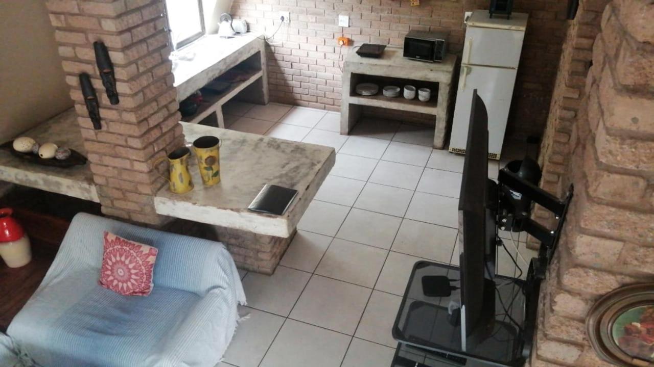 Villa Africa Guesthouse Tsumeb Bagian luar foto
