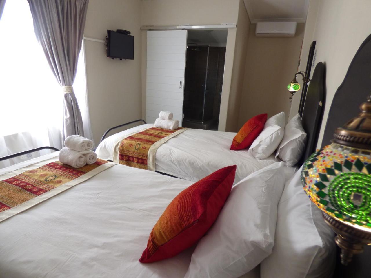 Villa Africa Guesthouse Tsumeb Bagian luar foto