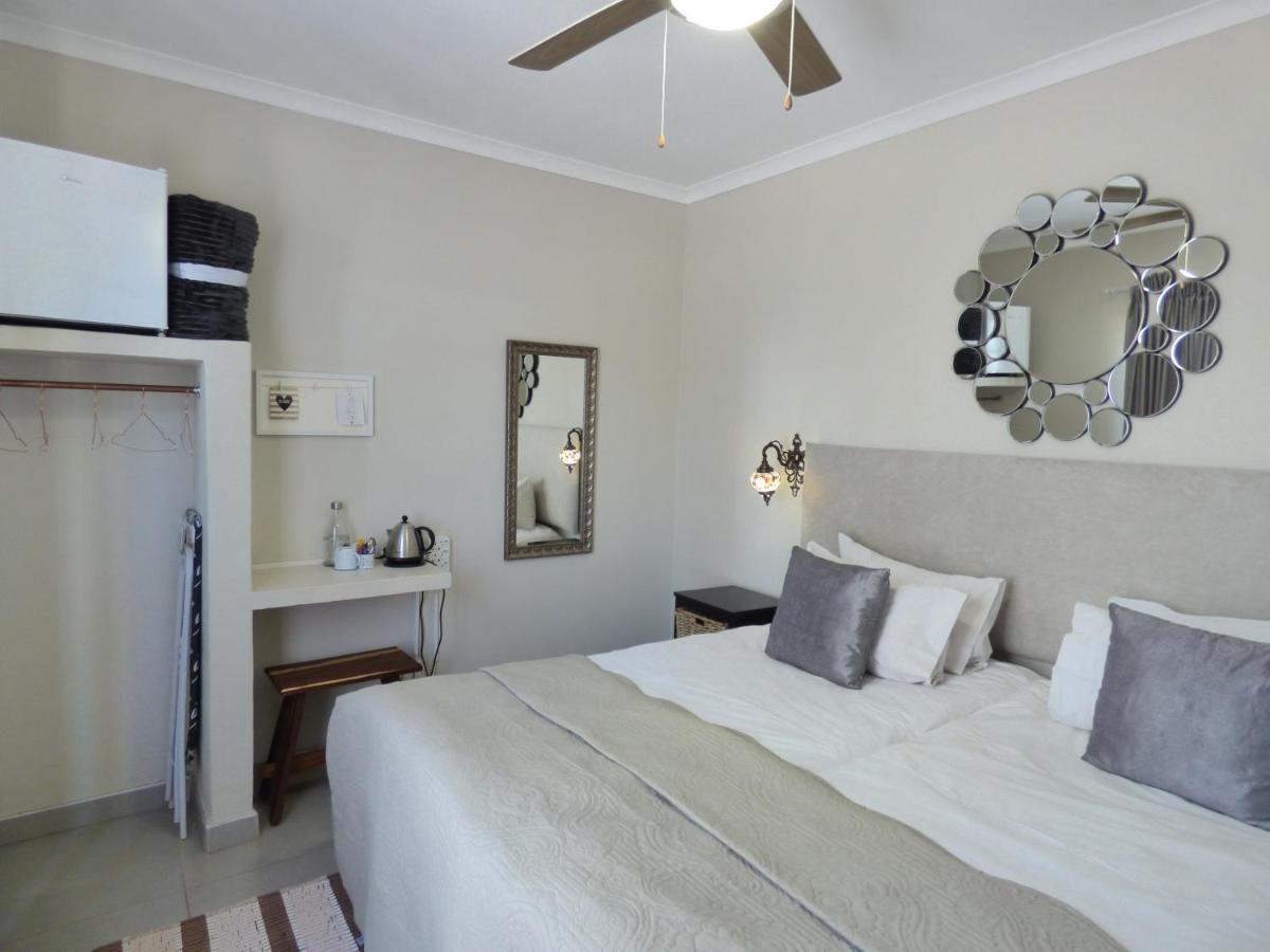 Villa Africa Guesthouse Tsumeb Bagian luar foto