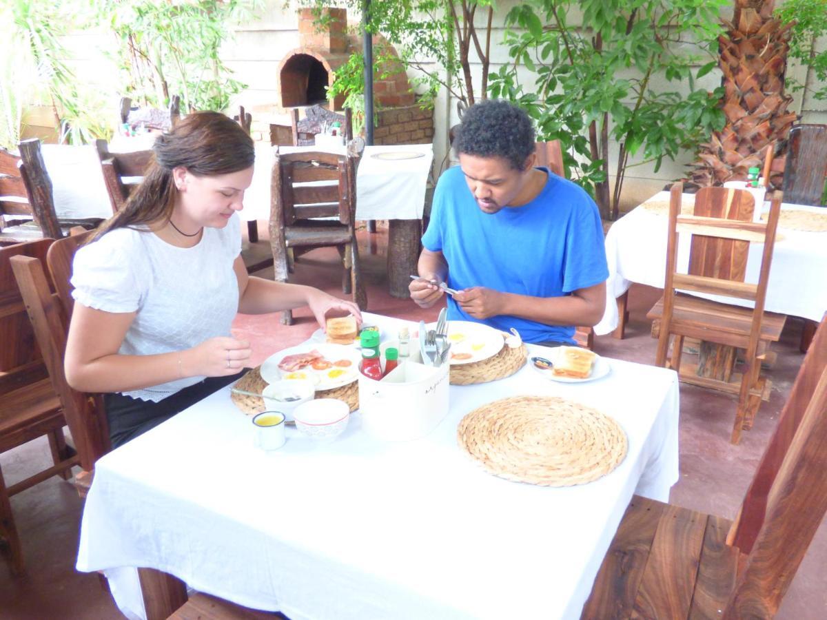 Villa Africa Guesthouse Tsumeb Bagian luar foto